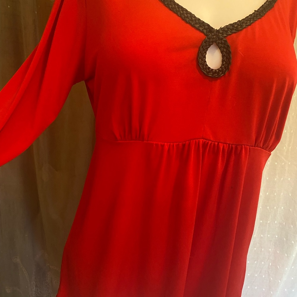 Red and black skirted top Bisou Bisou M Cosplay